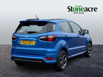 Ford EcoSport 1.0T EcoBoost ST-Line Euro 6 (s/s) 5dr FG22MBY Image 3