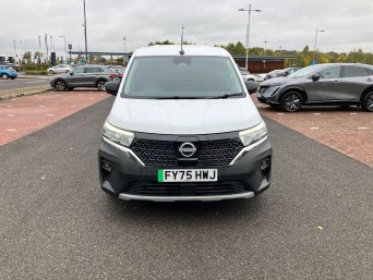 Nissan Townstar 45kWh Acenta Auto L1 6dr (22kW OBC) FY75HWJ Image 2