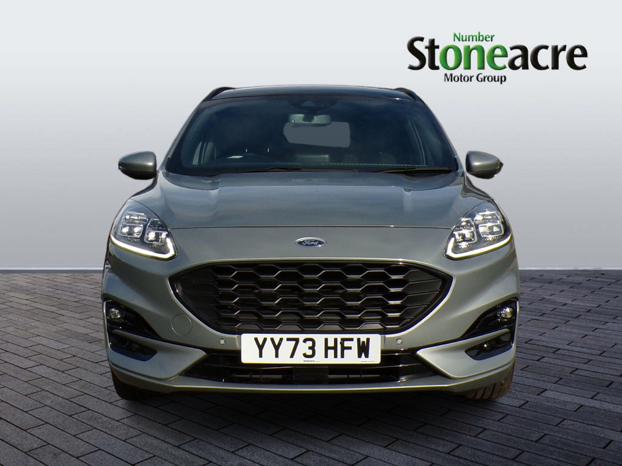 Ford Kuga Hybrid Image 2