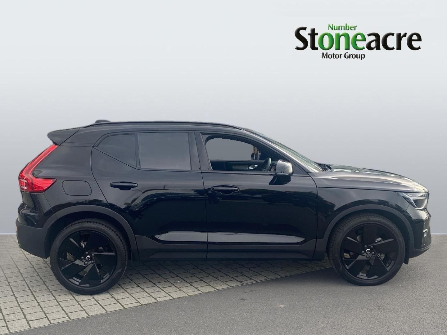 Volvo XC40 Image 3