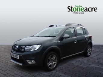 Dacia Sandero Stepway Stepway Laureate TCe 90 HN67XCZ Image 3