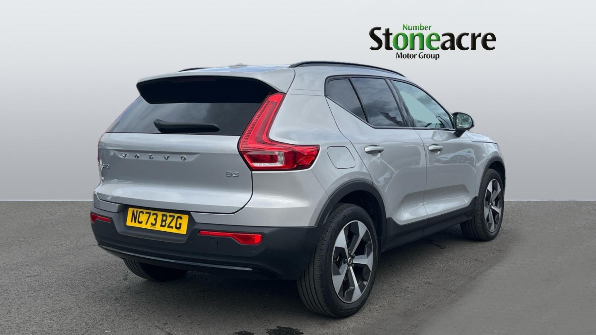 Volvo XC40 Image 2