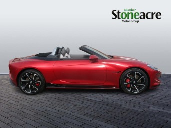 MG Cyberster 77kWh Trophy Auto 2dr FG75CZE Image 2