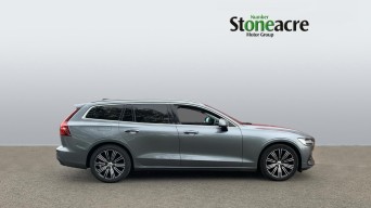 Volvo V60 2.0 D3 Inscription Plus Auto Euro 6 (s/s) 5dr KO69UGL Image 3