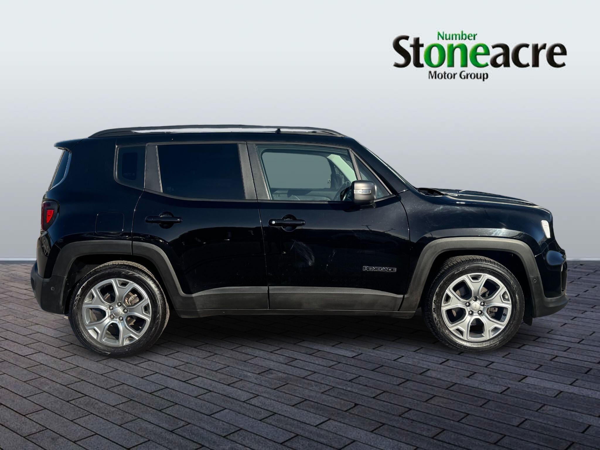 Jeep Renegade Image 2