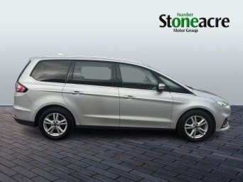 Ford Galaxy 2.0 EcoBlue Titanium Auto Euro 6 (s/s) 5dr EK70PPX Image 2