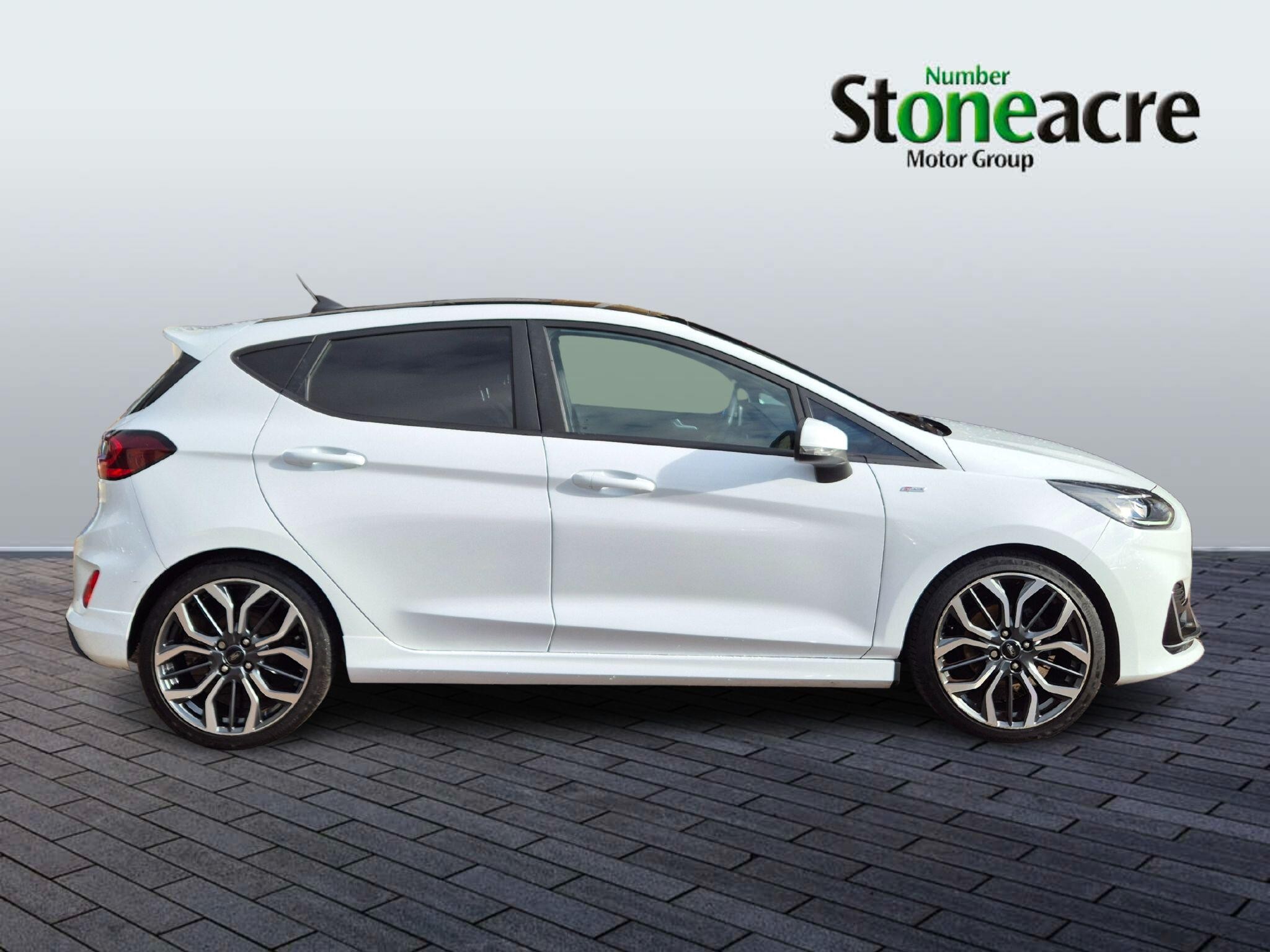 Ford Fiesta Image 2