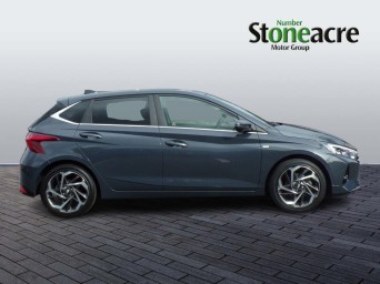 Hyundai i20 1.0 T-GDi MHEV Premium Euro 6 (s/s) 5dr EF23XDJ Image 2