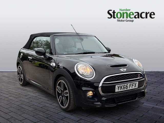 MINI Convertible 2.0 Cooper S 2dr YK66FFX Image 1