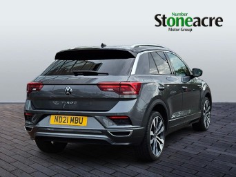 Volkswagen T-Roc 1.5 TSI EVO R-Line DSG Euro 6 (s/s) 5dr ND21MBU Image 3