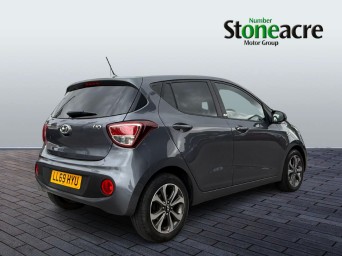 Hyundai i10 1.0 Play Hatchback 5dr Petrol Manual Euro 6 (67 ps) LL69HYU Image 3