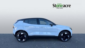 Volvo EX30 Twin Performance 69kWh Plus Auto AWD 5dr OV74MJY Image 3