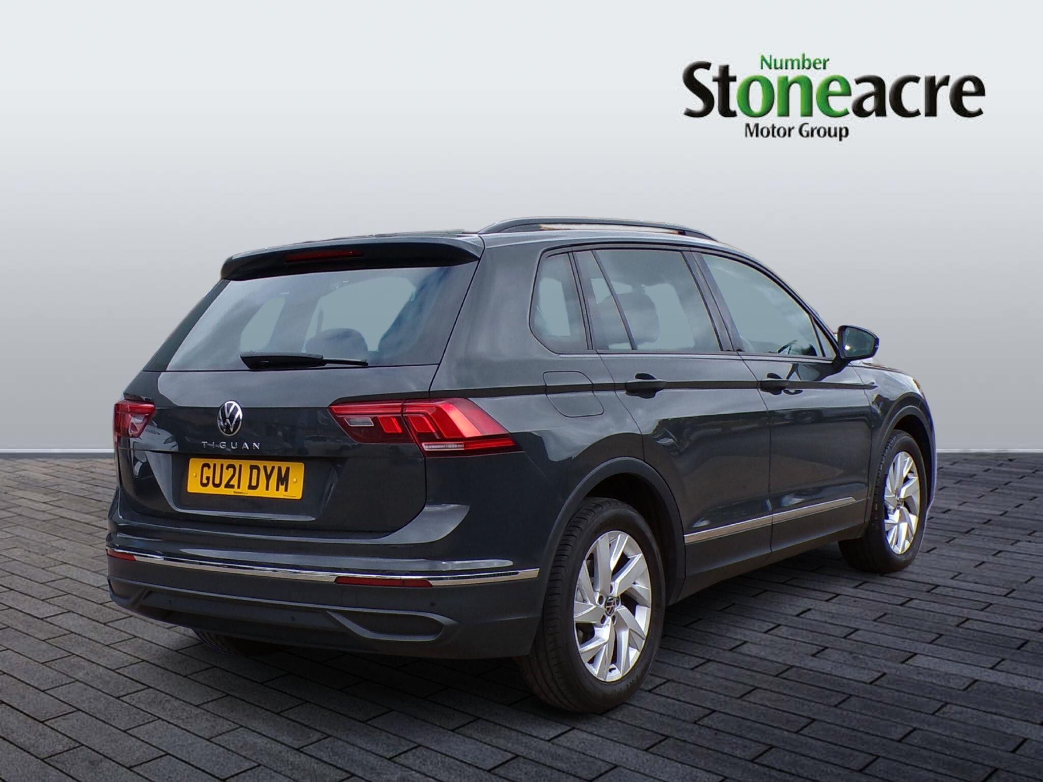 Volkswagen Tiguan Image 2