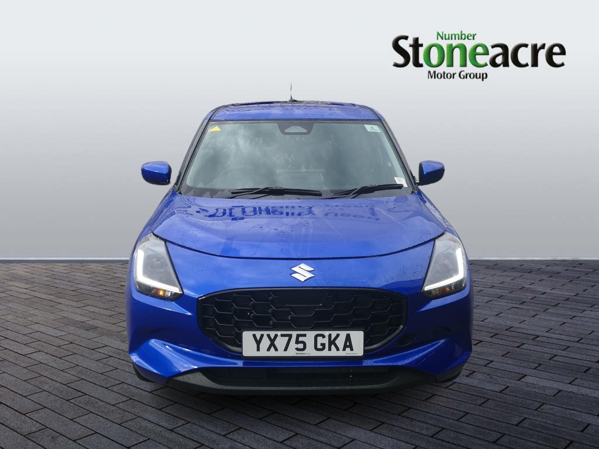 Suzuki Swift Image 2