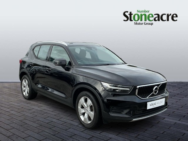 Volvo XC40 2.0 T4 Momentum 5dr AWD Geartronic YO68YHG Image 1