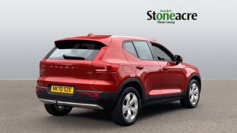 Volvo XC40 1.5 T3 [163] Momentum 5dr NK70SZE Image 2