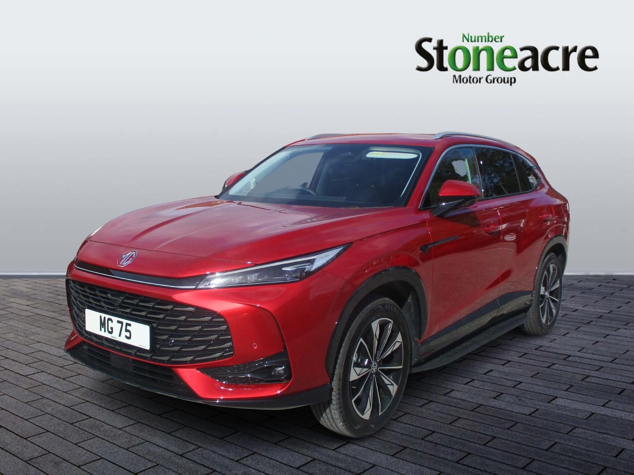 MG HS Plug-In Hybrid Image 3