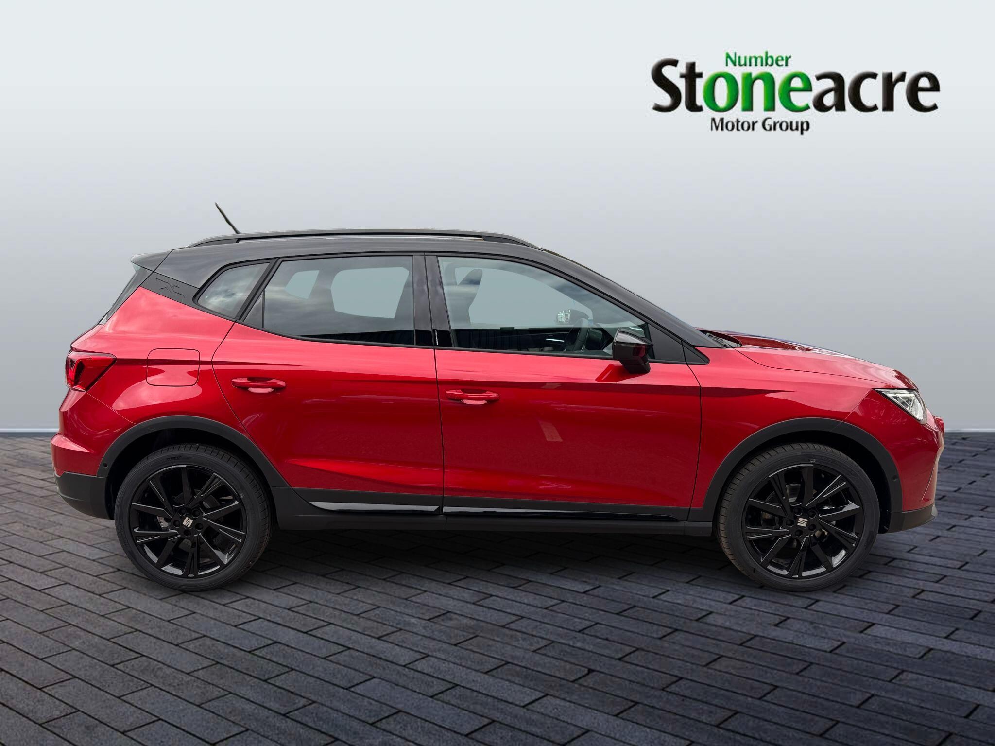 SEAT Arona Image 2