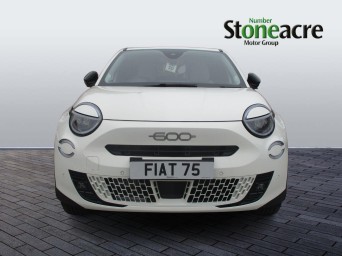 Fiat 600 1.2 MHEV La Prima e-DCT Euro 6 (s/s) 5dr FJ75KFD Image 2