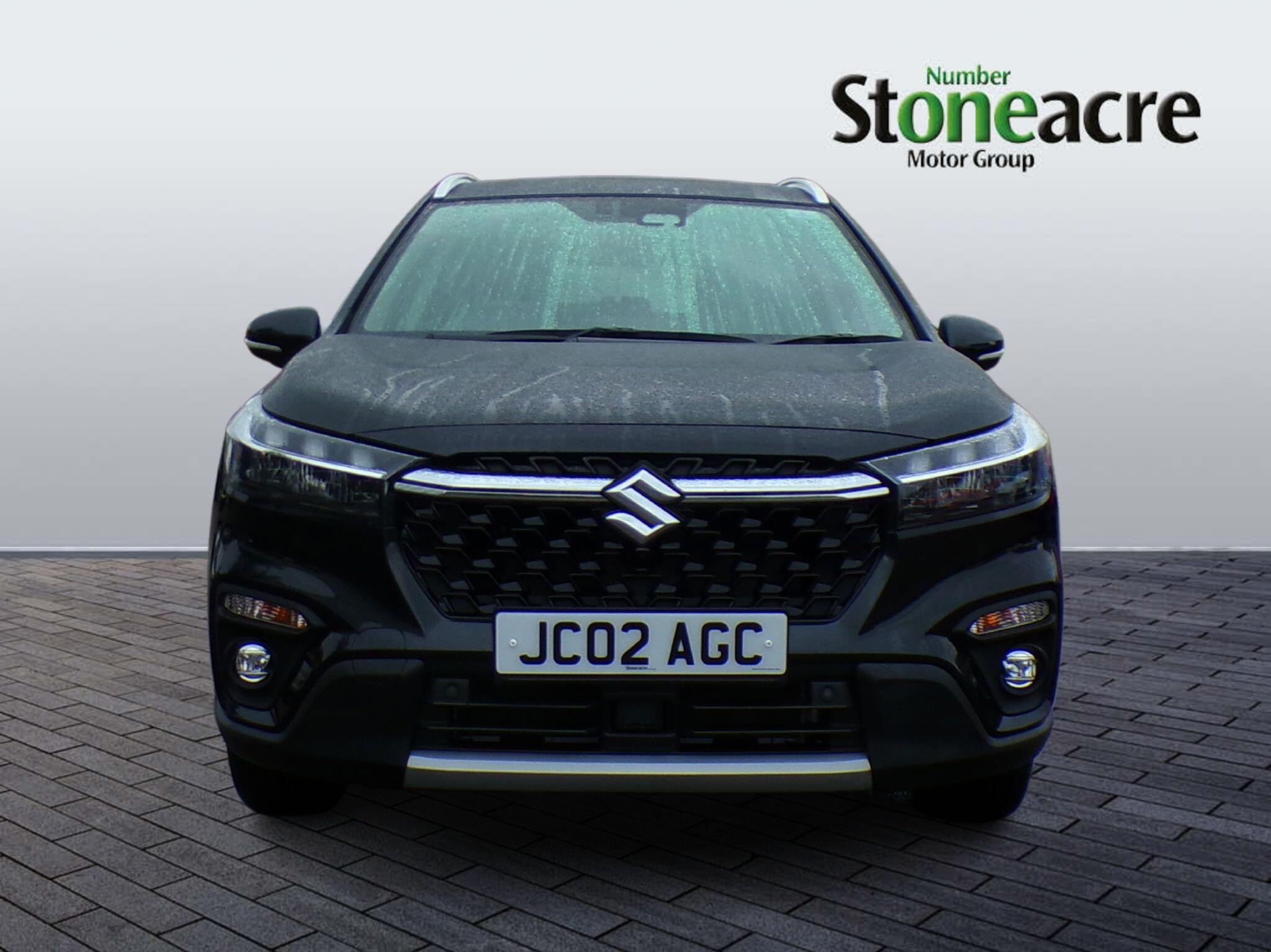 Suzuki S-Cross Hybrid Image 2