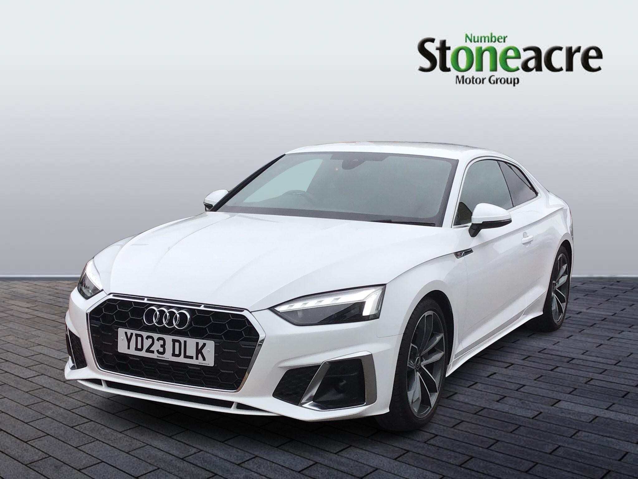 Audi A5 Coupe Image 3