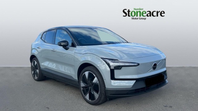 Volvo EX30 Twin Performance 69kWh Plus Auto AWD 5dr YH75OHW Image 1