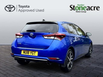 Toyota Auris 1.2 VVT-i Design Euro 6 (s/s) 5dr NU18YGT Image 3