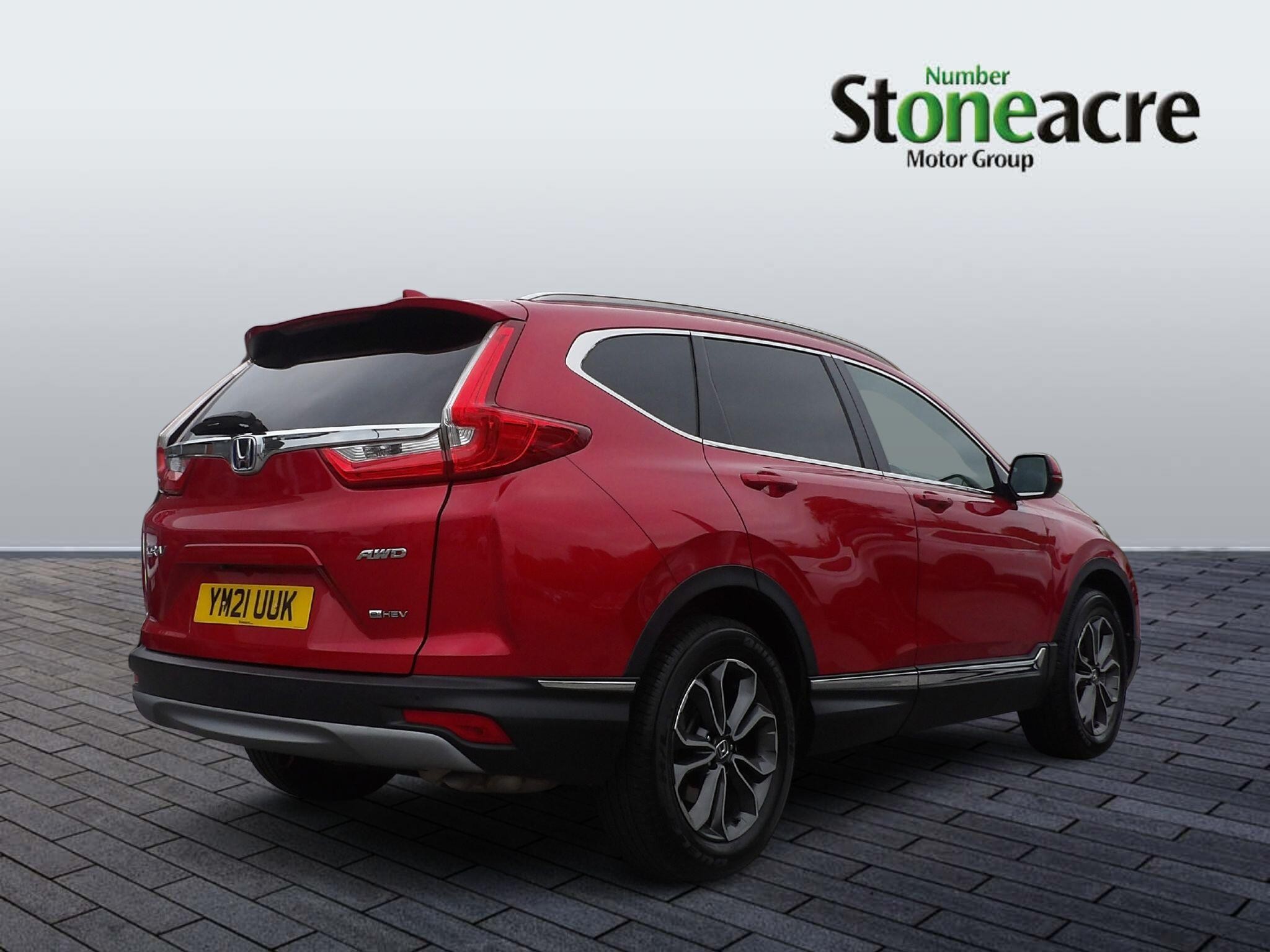 Honda CR-V Hybrid Image 2