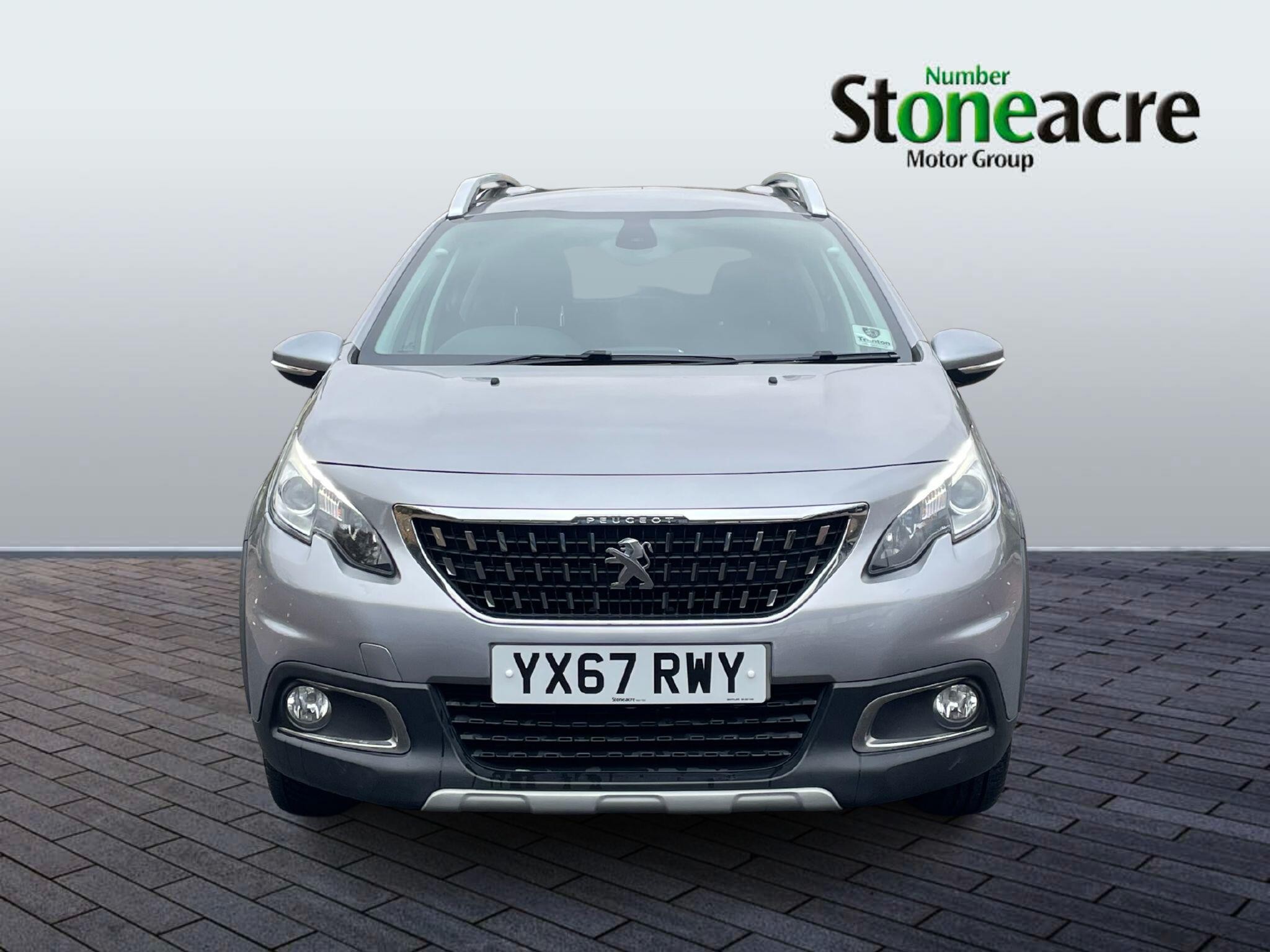 Peugeot 2008 Image 2