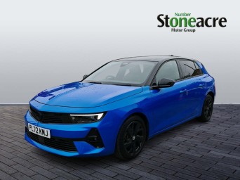 Vauxhall Astra HYBRID-e 1.6 PiH 12.4kWh GS Auto Euro 6 (s/s) 5dr PL72KMJ Image 3