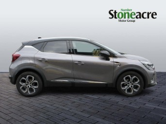 Renault Captur Techno TCe 90 MY22 CJ73UCL Image 2