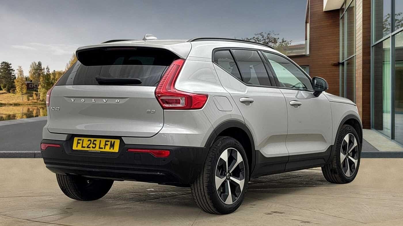 Volvo XC40 Image 3