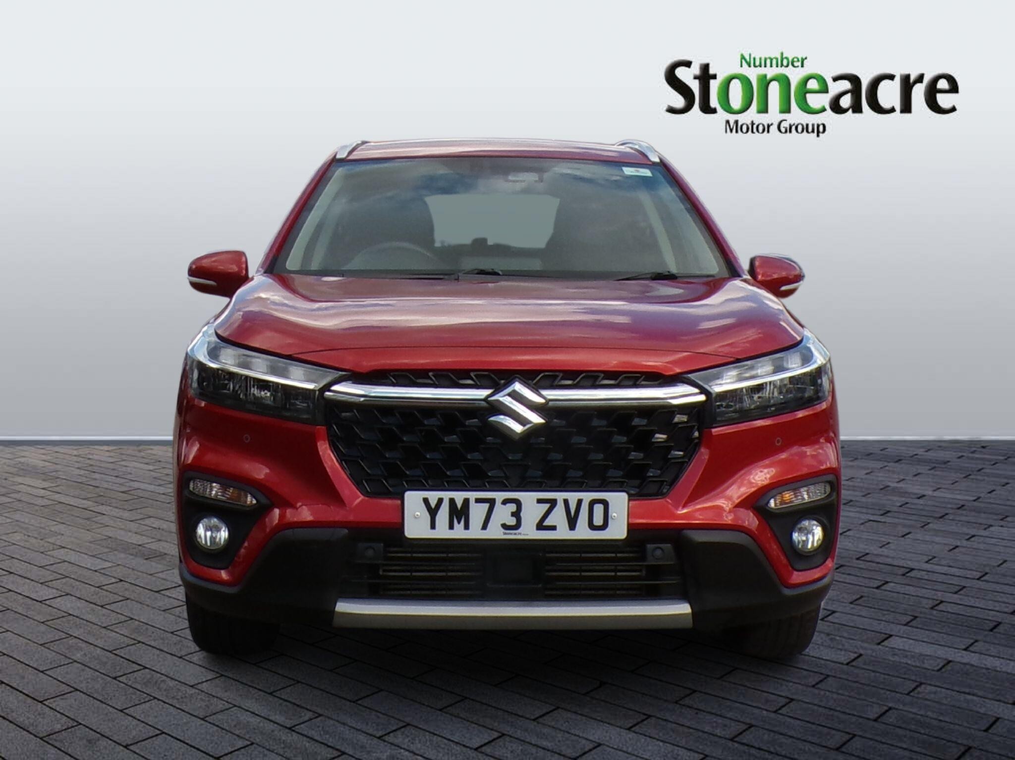 Suzuki S-Cross Image 2