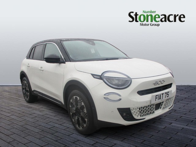 Fiat 600 1.2 MHEV La Prima e-DCT Euro 6 (s/s) 5dr FJ75KFF Image 1