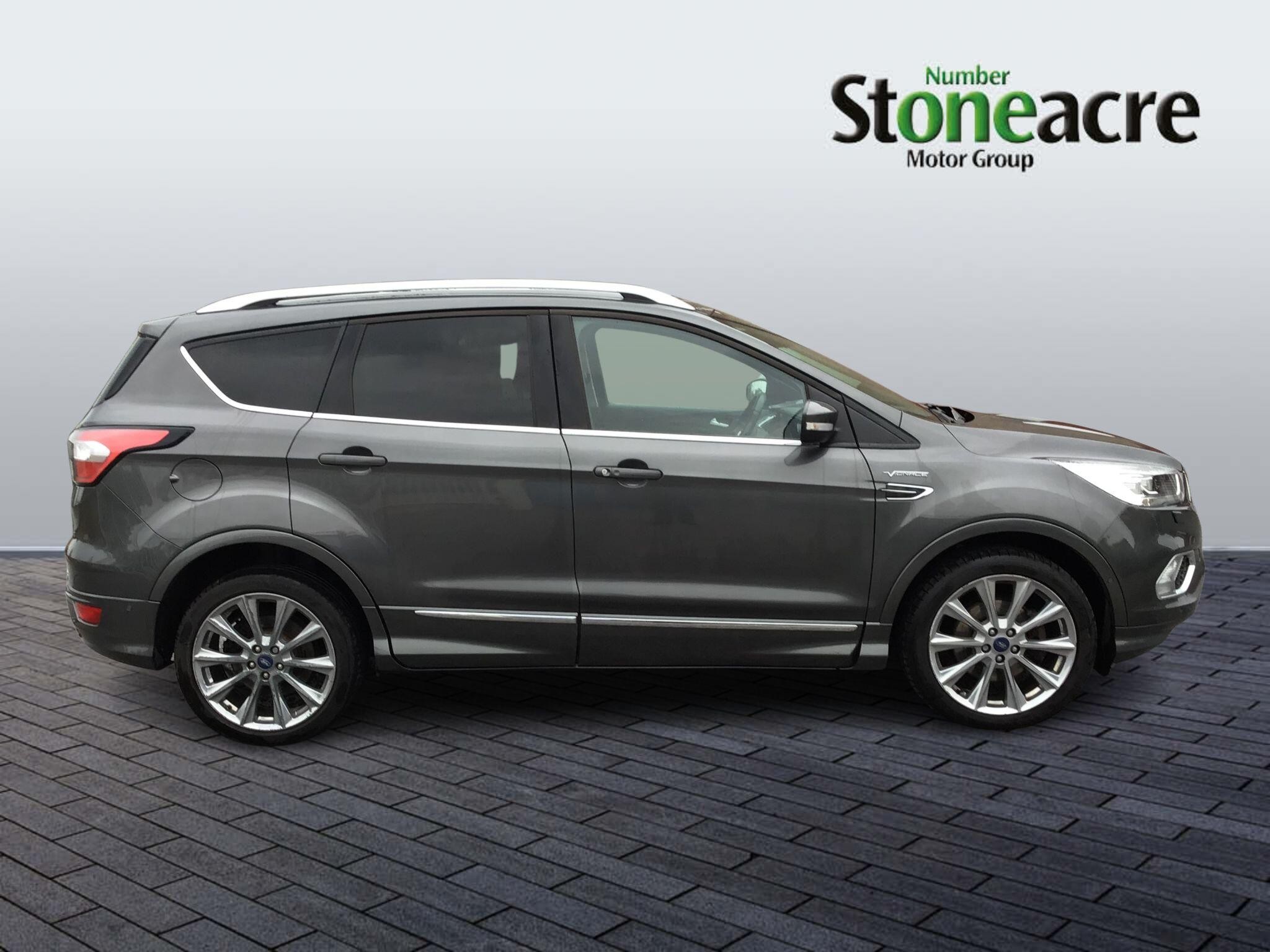 Ford Kuga Image 2