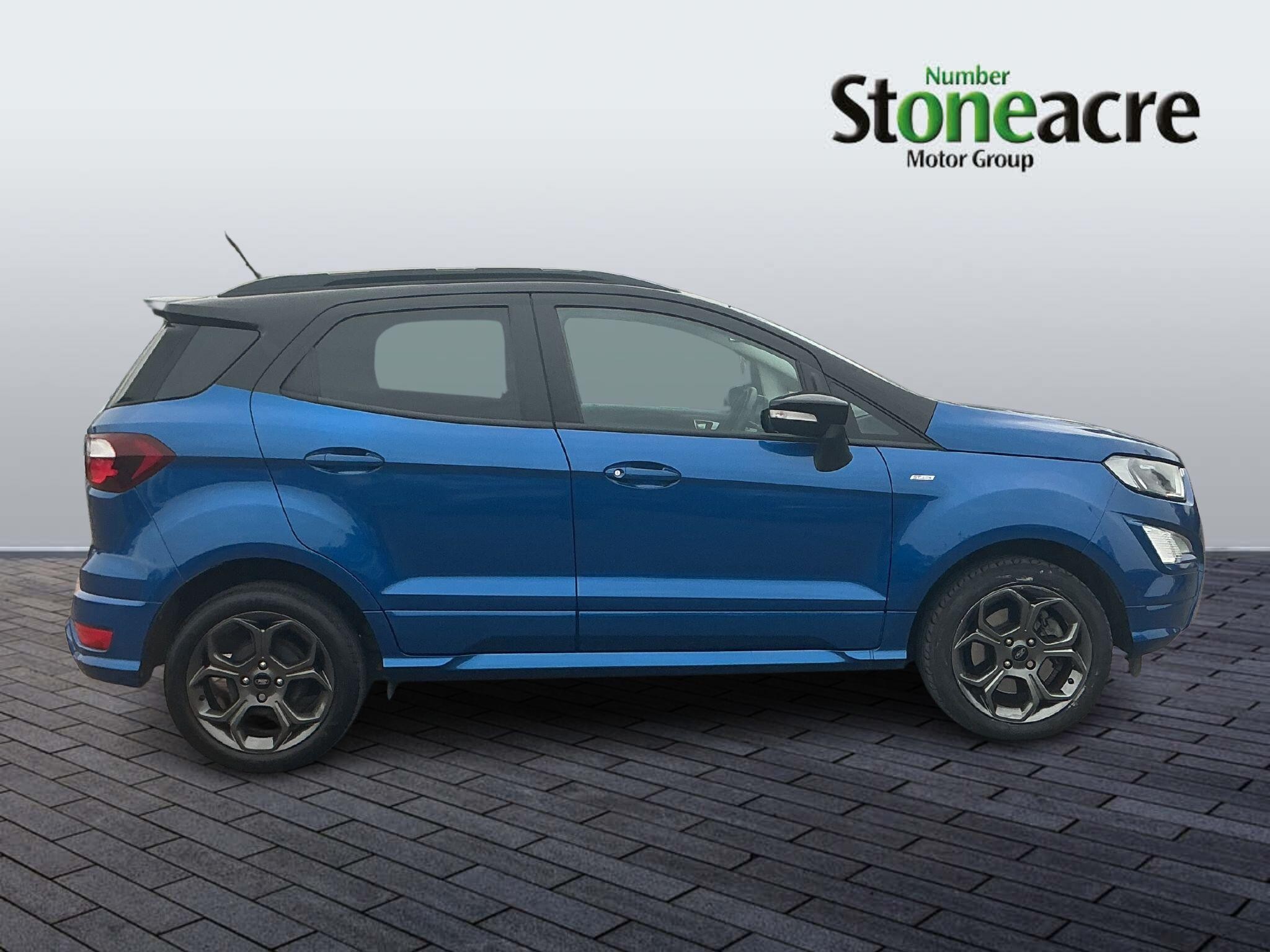 Ford EcoSport Image 2