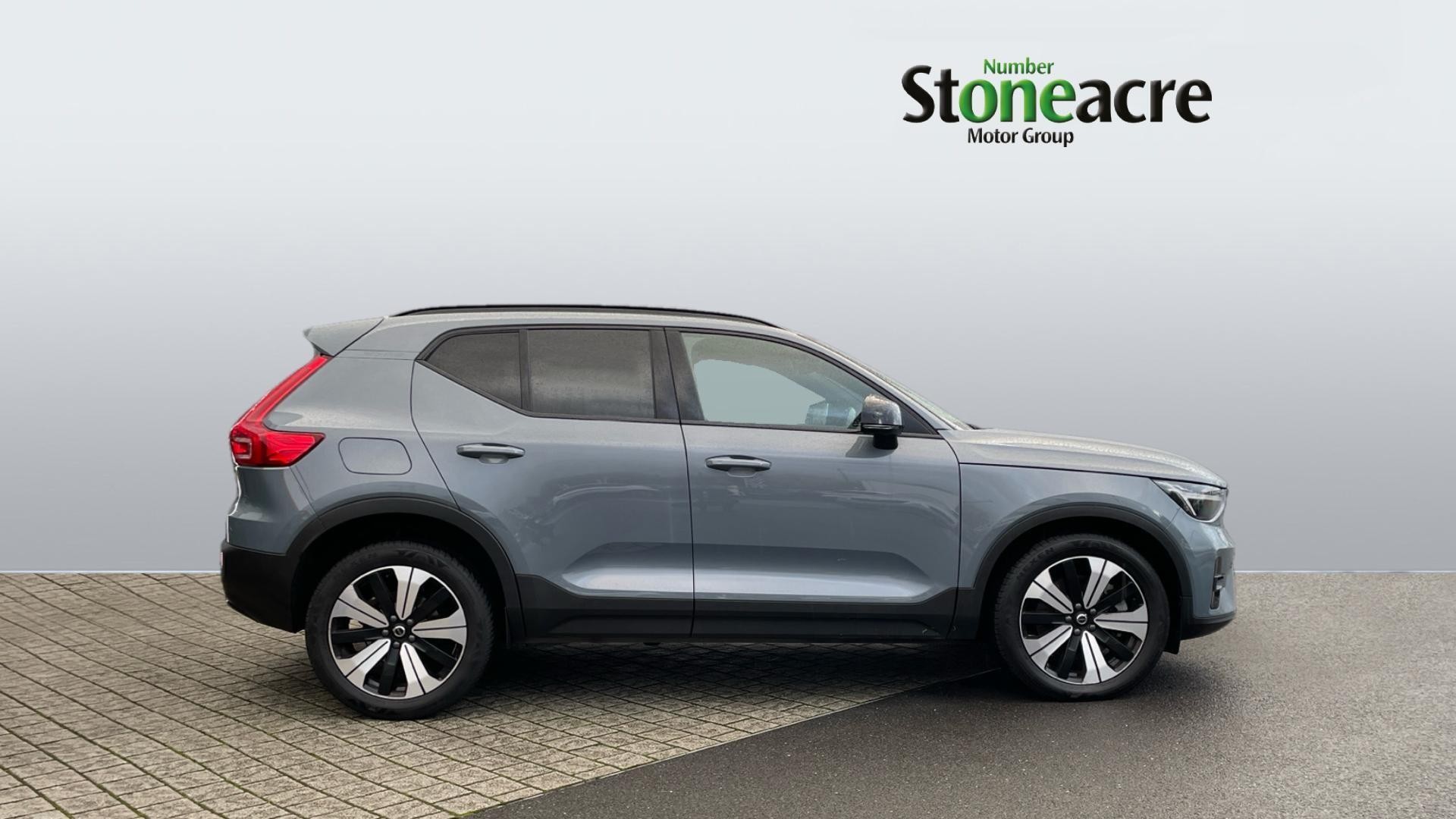 Volvo XC40 Recharge Image 3