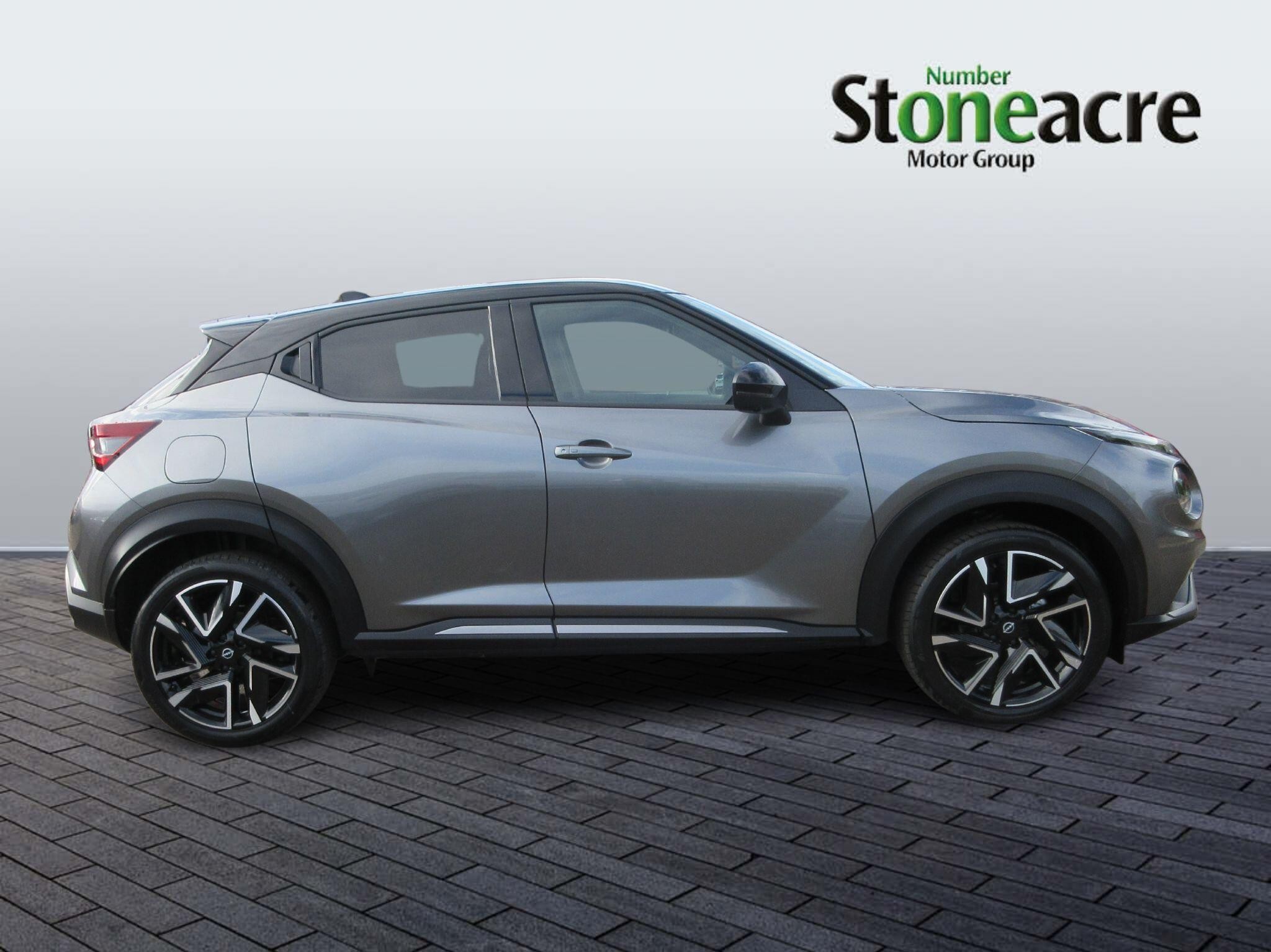 Nissan Juke Image 2