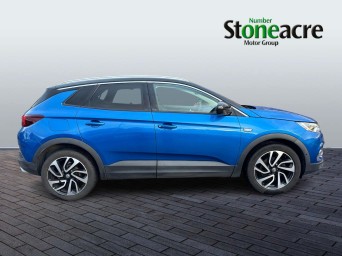 Vauxhall Grandland X 1.2 Turbo Elite Nav Euro 6 (s/s) 5dr AF18RJX Image 2