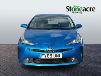 Toyota Prius 1.8 VVT-h Business Edition Plus Hatchback 5dr Petrol Hybrid CVT Euro 6 (s/s) (15in Alloy) (122 ps) FV69UML Image 3