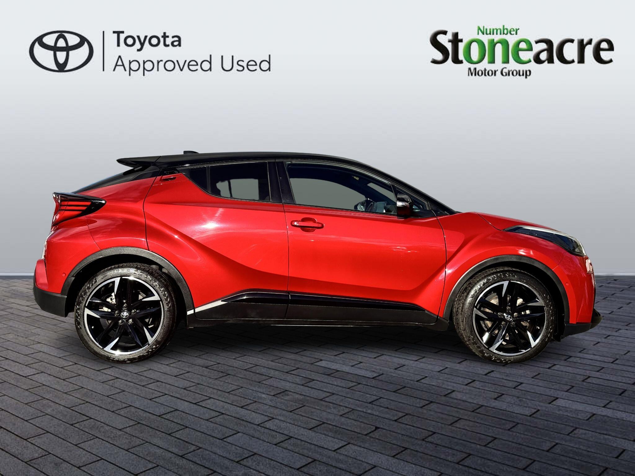 Toyota C-HR Self-Charging Hybrid Image 2