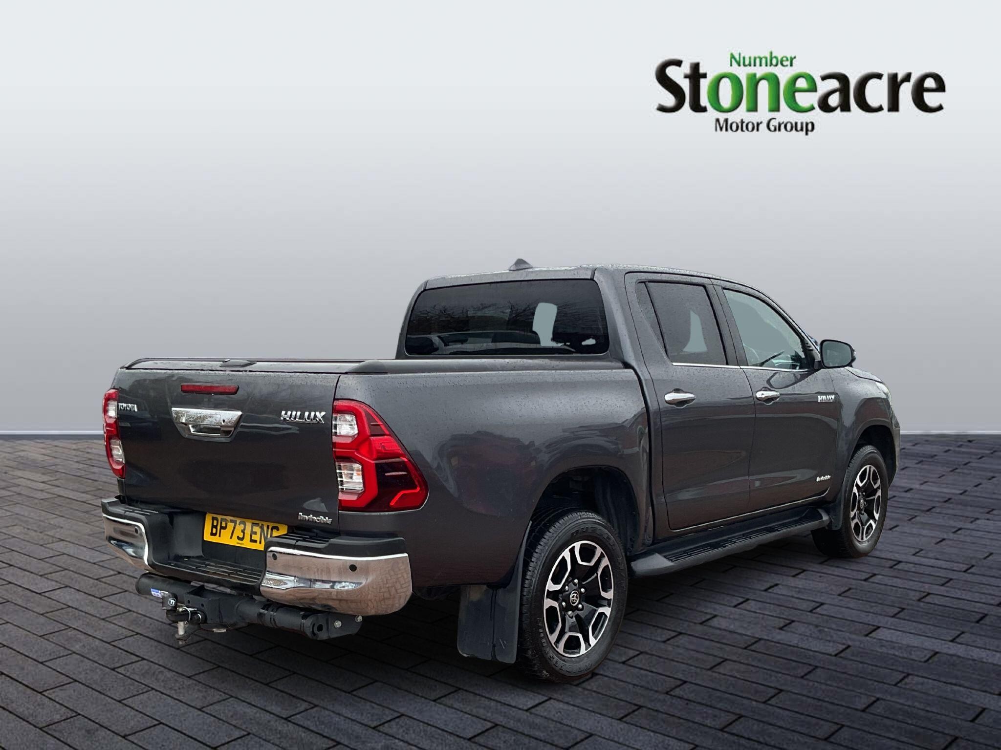 Toyota Hilux Image 3