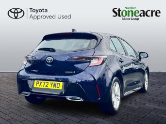 Toyota Corolla Hatchback 2.0 VVT-h Icon Tech CVT Euro 6 (s/s) 5dr PX72YMO Image 3