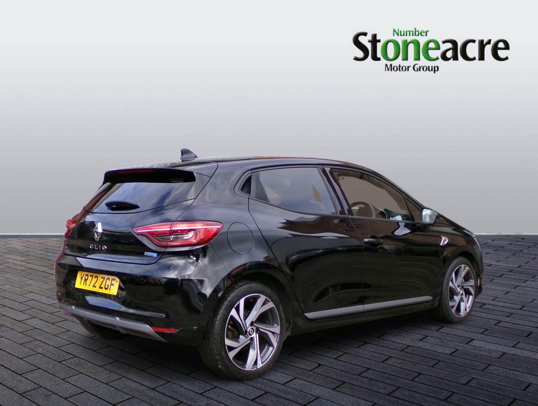 Renault Clio E-Tech Image 2