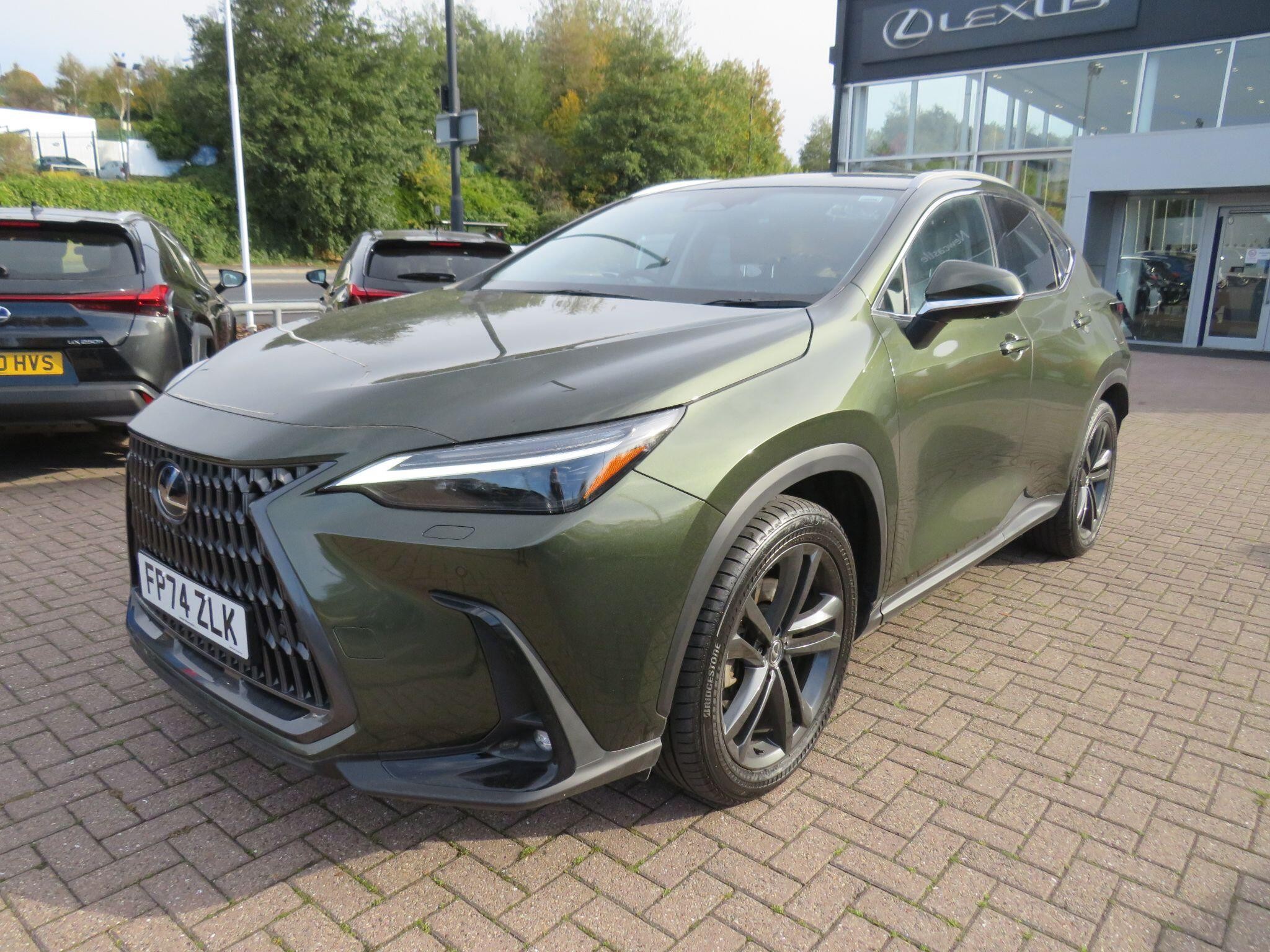 Lexus NX Plug-in Hybrid Image 3