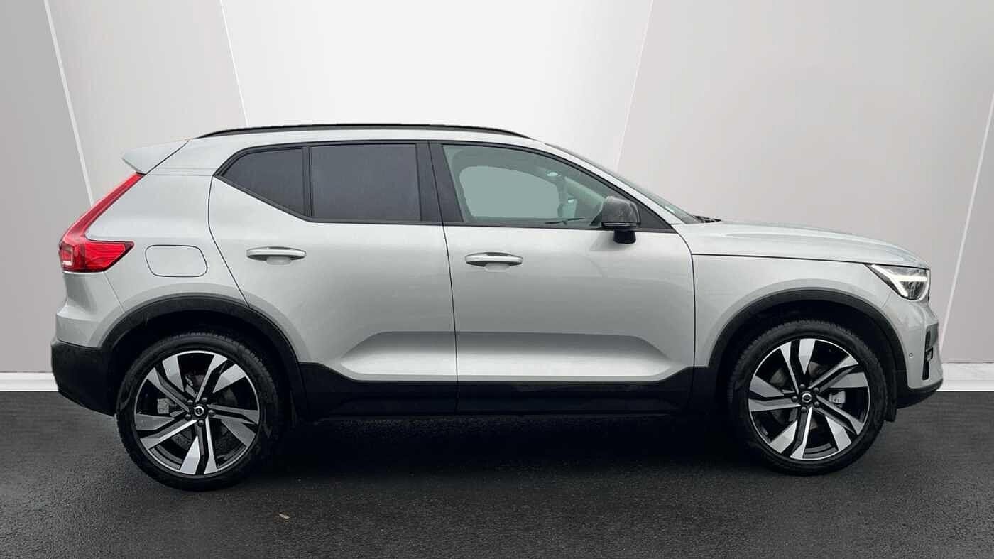 Volvo XC40 Image 3