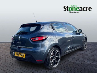 Renault Clio 1.5 dCi Signature Nav Euro 6 (s/s) 5dr HK18HWH Image 2