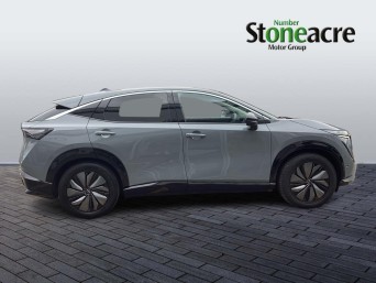 Nissan ARIYA 63kWh Evolve Auto 5dr 7.4kW Charger PK24FLA Image 2