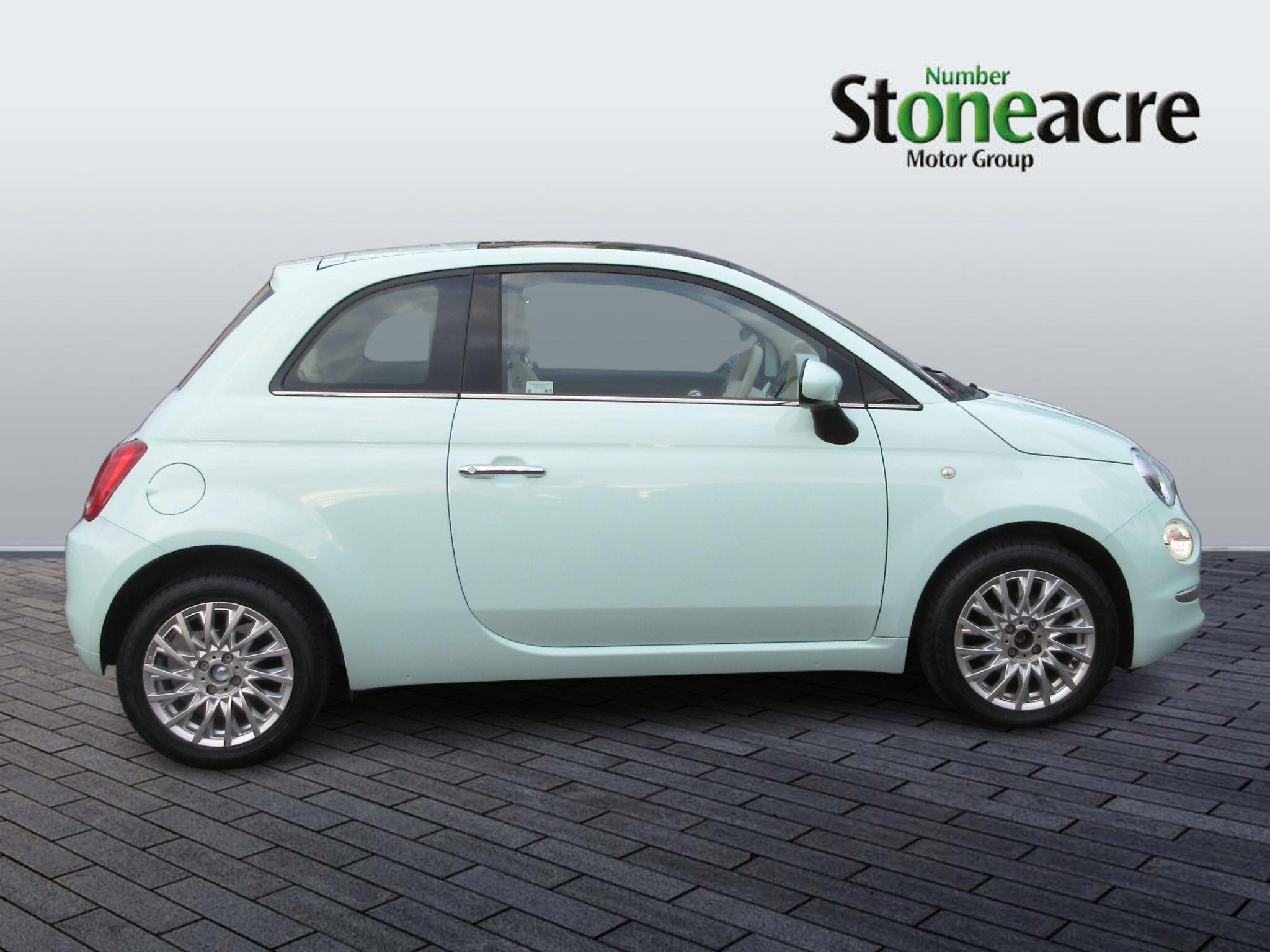 Fiat 500 Image 2