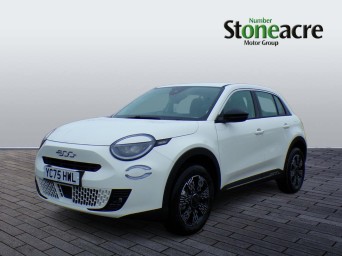 Fiat 600 1.2 MHEV e-DCT Euro 6 (s/s) 5dr YC75HWL Image 3